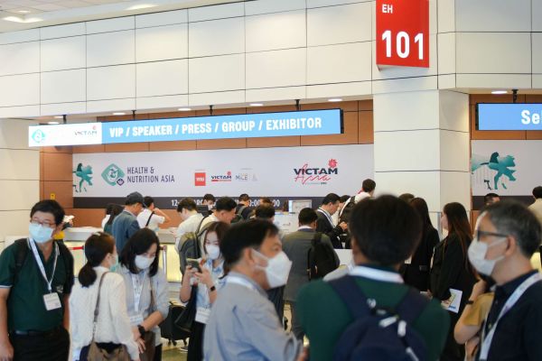 Entrada en el sal&oacute;n (1)