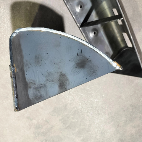 CUBO DE ACERO INDUSTRIAL DE TIPO PROFUNDO: alta capacidad, resistente al desgaste y protegido por la corrosión 430X187X136