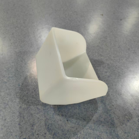 ‌Cucharón elevador de HDPE duradero para manipulación de materiales a granel 210X168X150 CC8X6