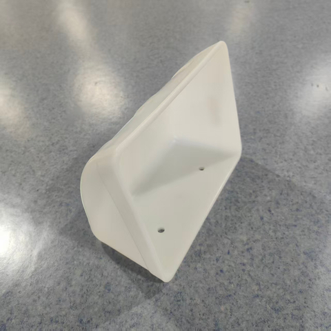 Cucharón elevador de granos de HDPE de alta resistencia para maquinaria de granos 242X178X115 DQ2417